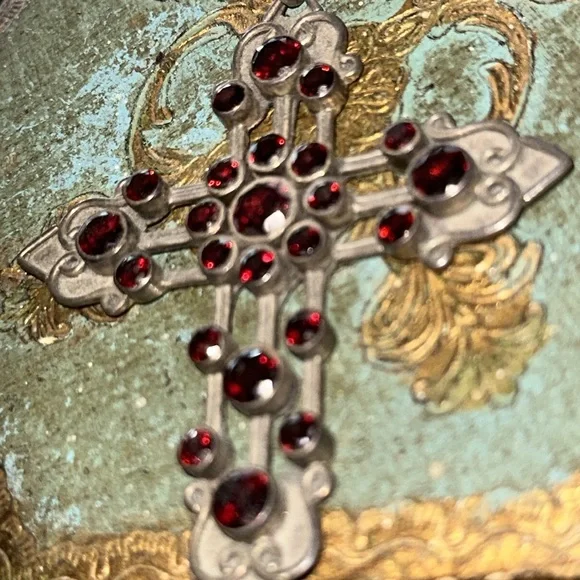 Large faceted garnet encrusted sterling silver antiqued patina  cross vintage - Picture 4 of 10